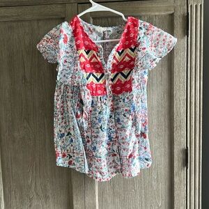 Flutter-sleeve blouse